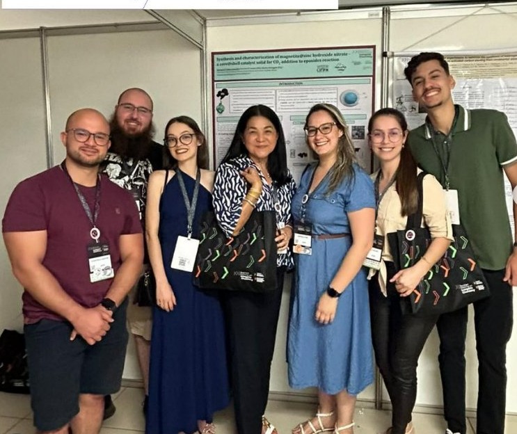 Grupo no XXI Brazilian Meeting on Inorganic Chemistry, Belo Horizonte 2024